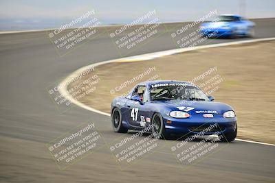 media/Jan-26-2025-CalClub SCCA (Sun) [[cfcea7df88]]/Group 4/Race/